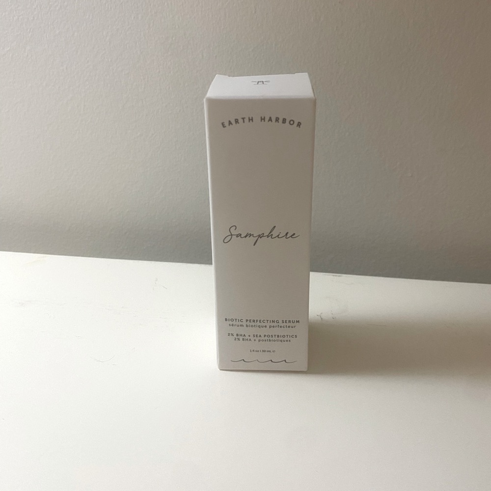 NWT Earth Harbor SAMPHIRE Biotic Perfecting Serum.